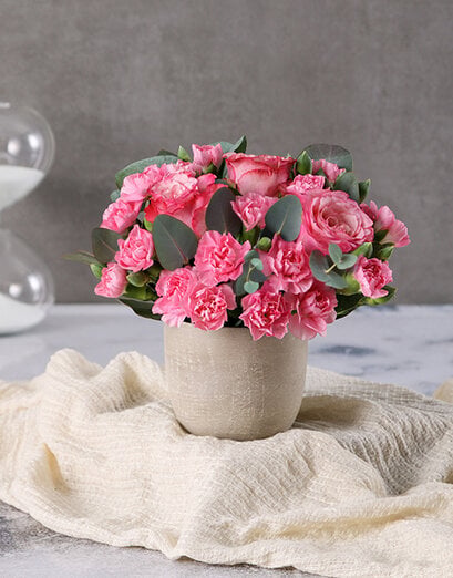 Pink Roses Netflorist Shop At SA's finest Online Florist & Gift Company | NetFlorist